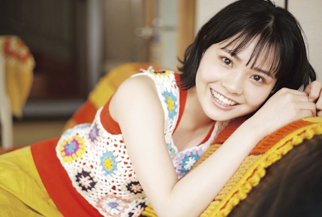 『B.L.T.2022年7月号』セブンネットショッピング購入特典ポストカード【新谷ゆづみ】