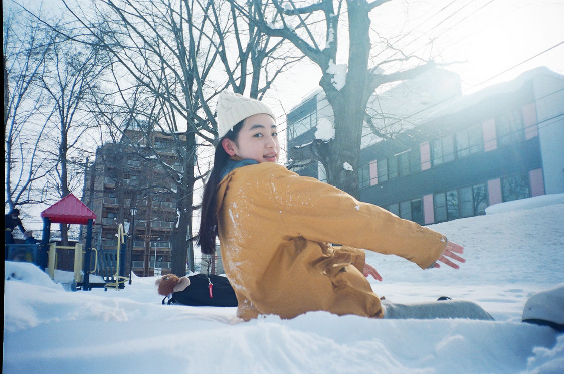 八木莉可子 1st写真集『Pitter-Patter』より