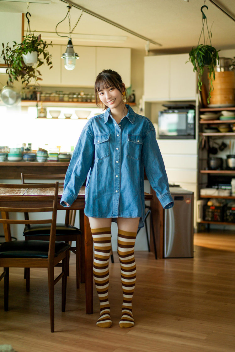 由良ゆら（#よーよーよー）（©細居幸次郎／集英社）