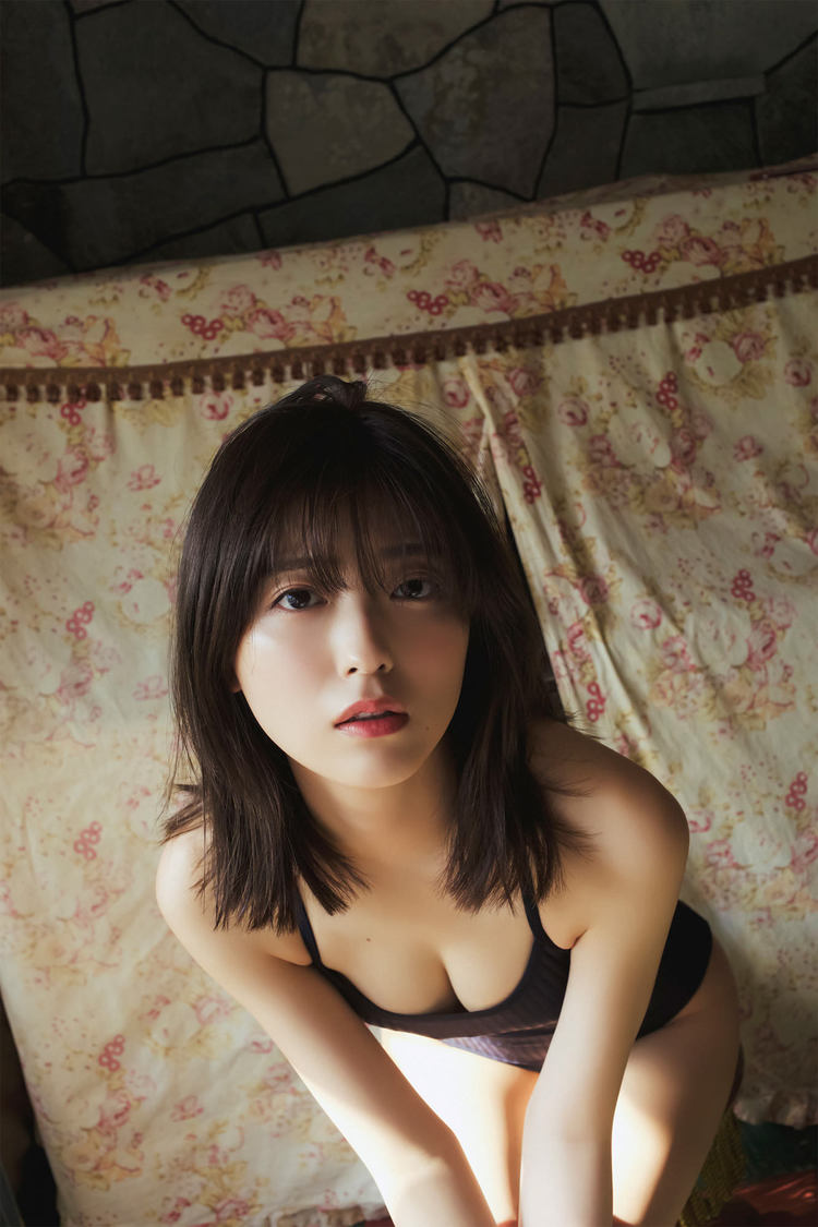 『SPA!デジタル写真集 工藤美桜 癒やしの女神』誌面カットより