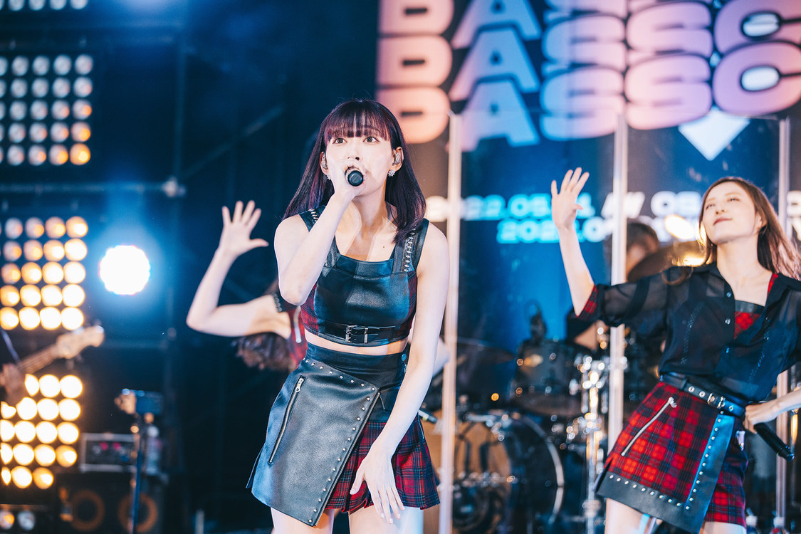 PassCode＜PassCode HIBIYA PARK / OSAKA CASTLE PARK 2022＞日比谷野外大音楽堂（2022年5月21日／撮影：Shingo Tamai）