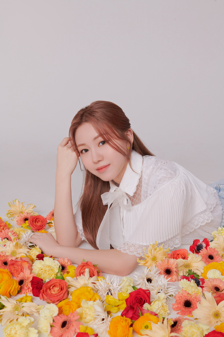 Dahyun ©2022 Woollim Entertainment Co.,Ltd. / YOSHIMOTO KOGYO CO.,LTD.