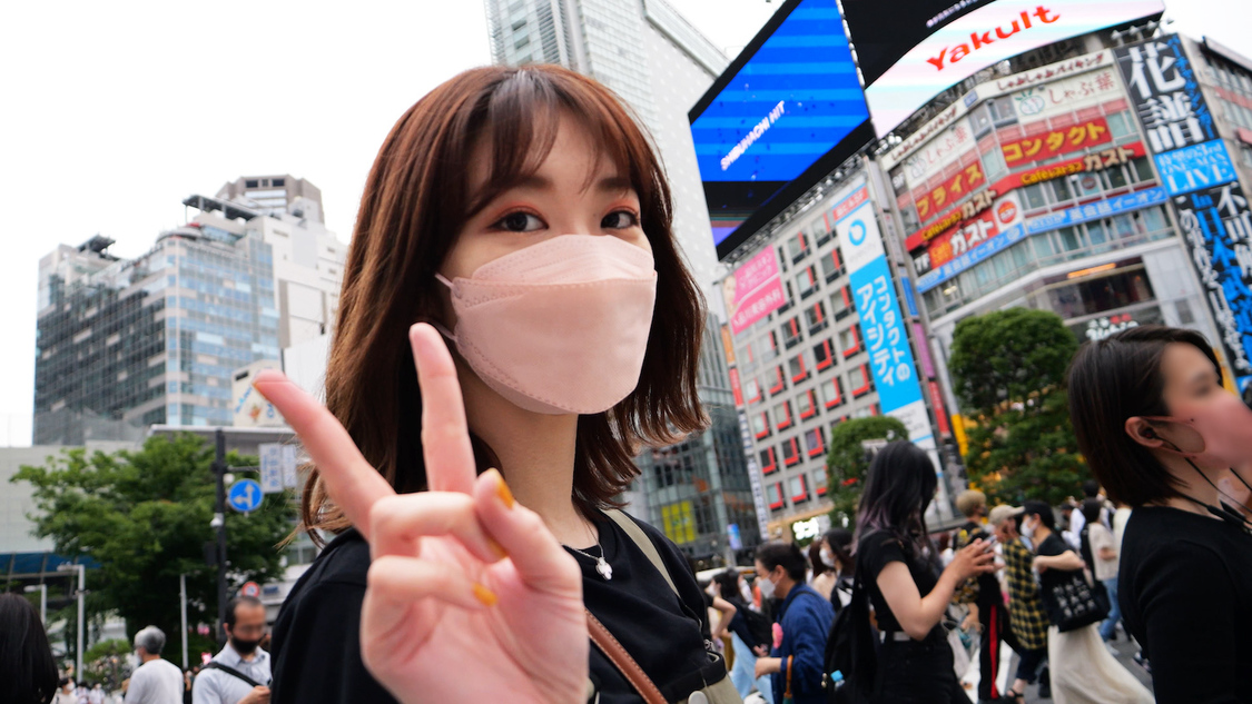 CDショップ挨拶動画 場面写真