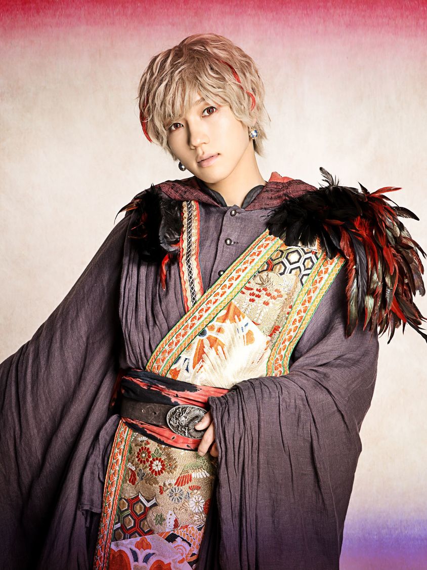 十蘭役：安井謙太郎