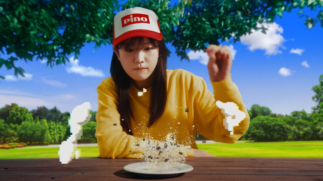 WEB動画「【ピノゲー】ダブル高橋名人登場篇」場面写真