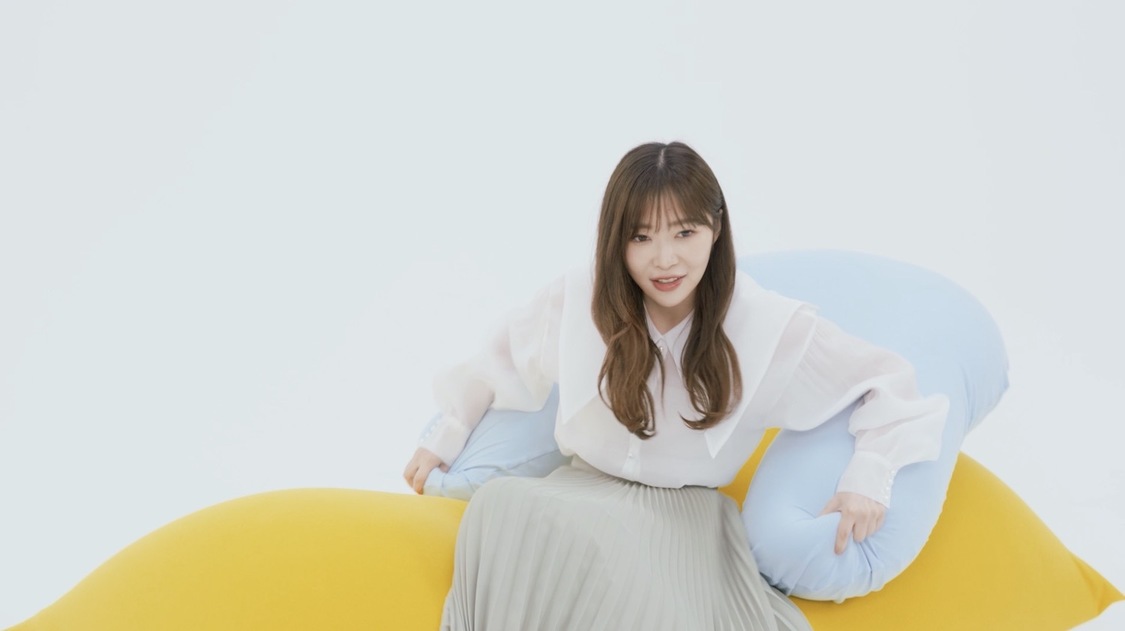 『指原莉乃 With Yogibo』場面写真