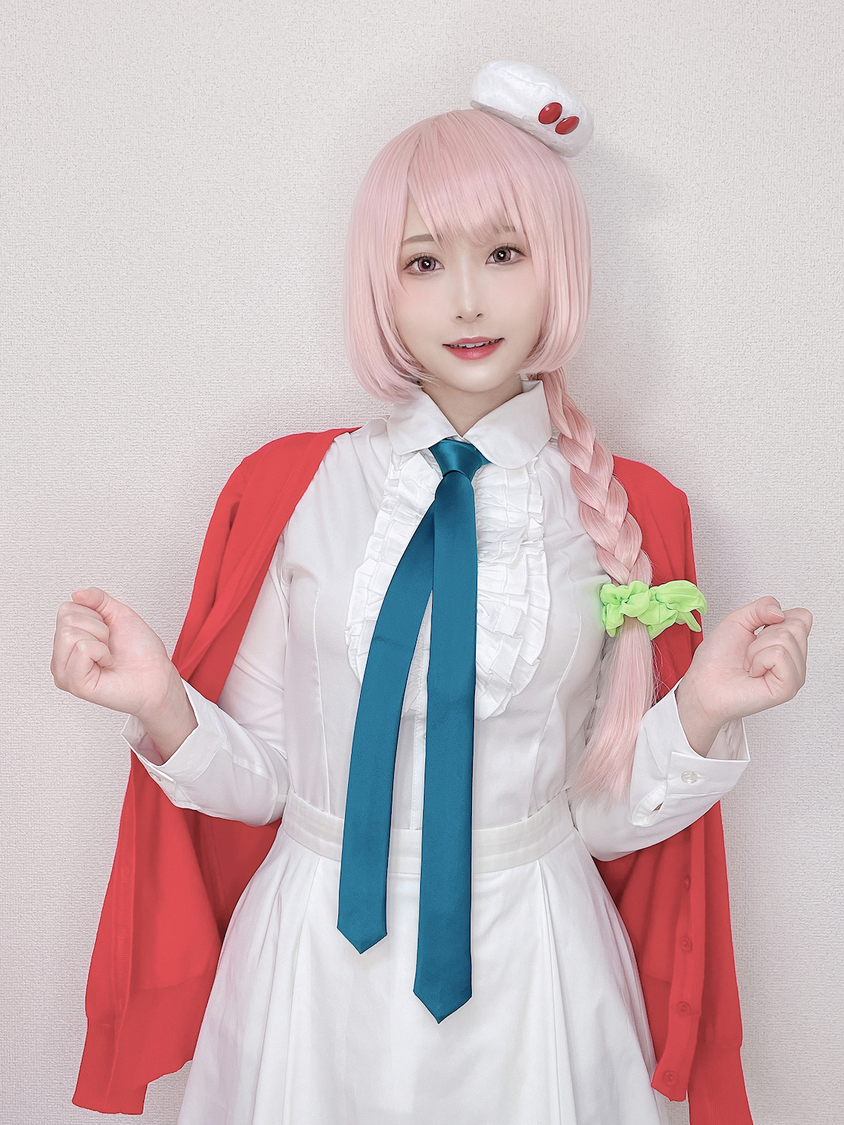 『はたらけ！おじさんの森』森カンナのコスプレをしたすみれおじさん