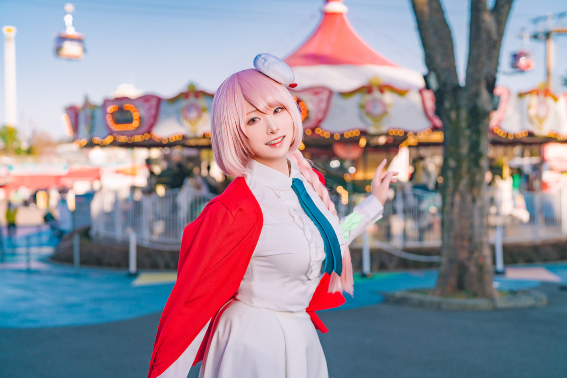 『はたらけ！おじさんの森』森カンナのコスプレをしたすみれおじさん