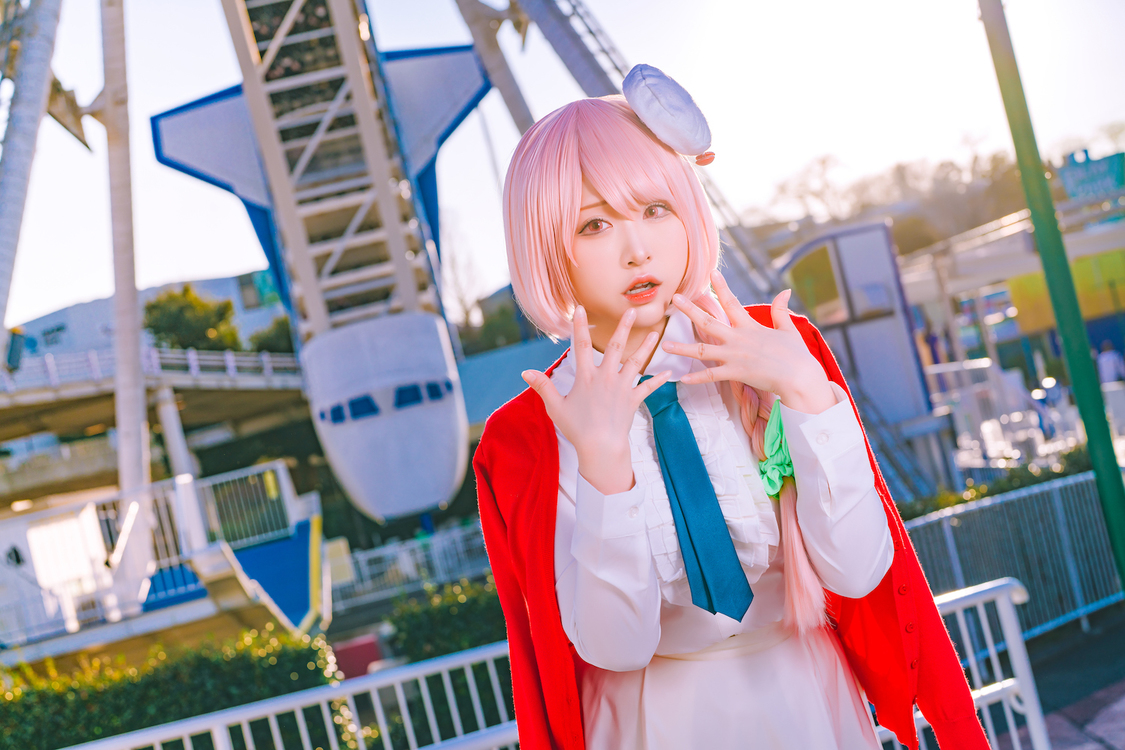 『はたらけ！おじさんの森』森カンナのコスプレをしたすみれおじさん