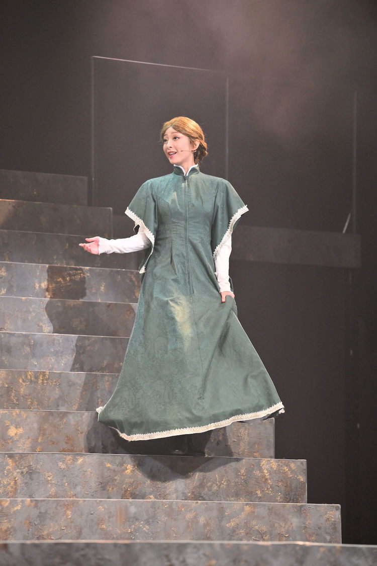 （C）菅野文(秋田書店)／舞台「薔薇王の葬列」製作委員会