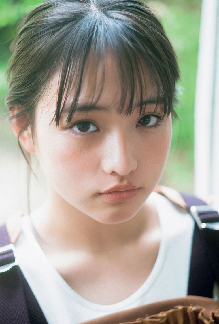 『B.L.T.2022年8月号』セブンネットショッピング購入特典ポストカード【東内彩桜】