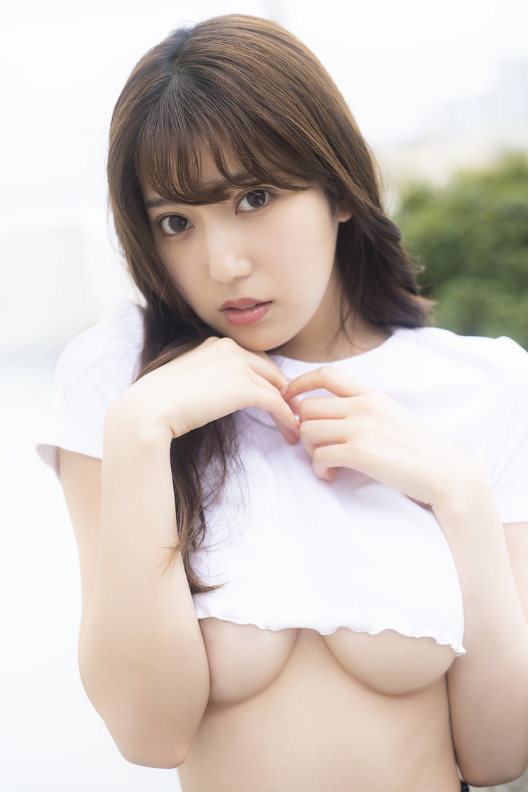  (C)KADOKAWA 　(C)ABE NATSUKI    PHOTO／TANAKA TOMOHISA