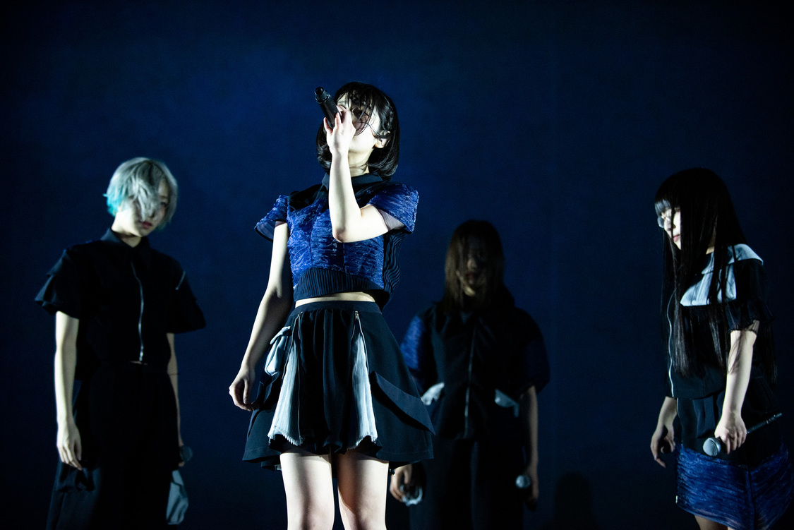  [ Solitude HOTEL 7F ]│2019/4/14 昭和女子大学 人見記念講堂│写真: 稲垣謙一