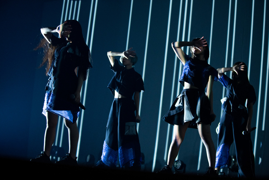  [ Solitude HOTEL 7F ]│2019/4/14 昭和女子大学 人見記念講堂│写真: 稲垣謙一