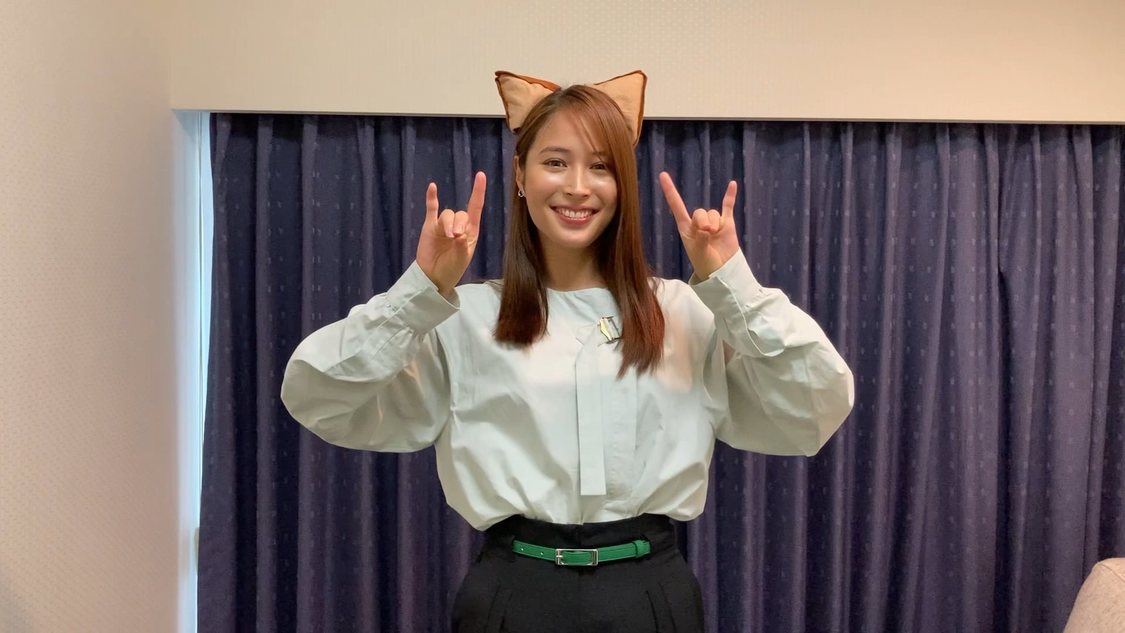 「フォスファミで話題の【きつねダンス】踊ってみた！」より