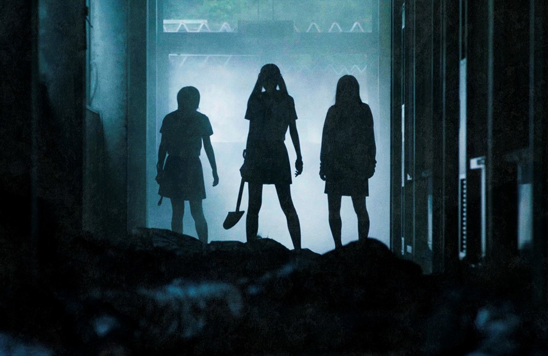 映画『がっこうぐらし！』より