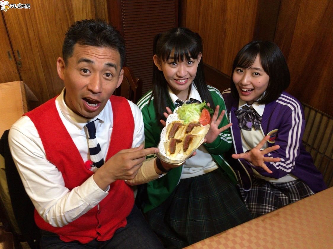 （左から）石田靖・根岸可蓮・堀くるみ