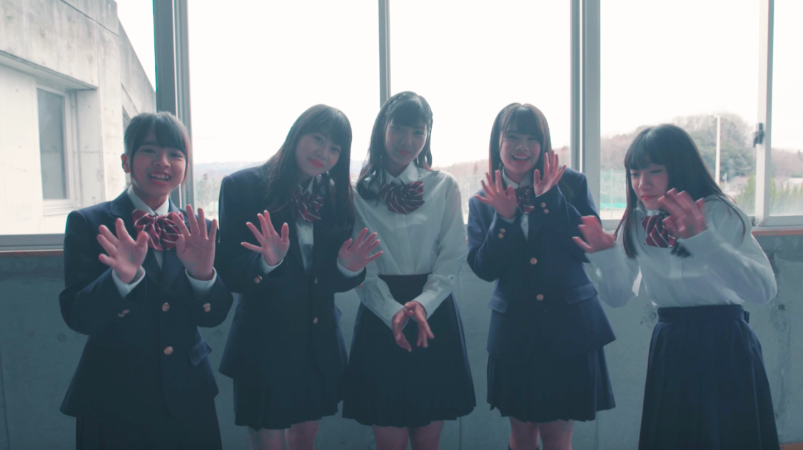 「大人サバイバー」MV（ディレクターズ・カット版）より