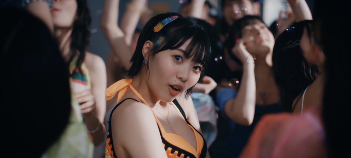 虹のコンキスタドール「キミは夏のレインボー！」MVより