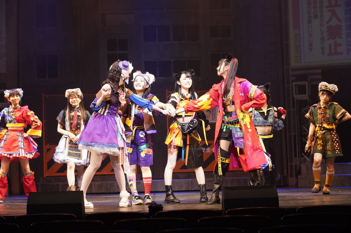 舞台＜「ネコにマタタビ、アキバにレインボウ」～この夏、虹の彼方へ旅にでる～＞