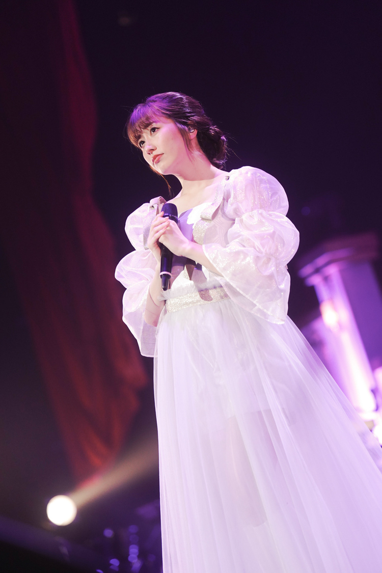 佐々木彩夏＜AYAKA NATION 2022 in TOKYO GARDEN THEATER＞2022年7月18日（撮影：上飯坂一）