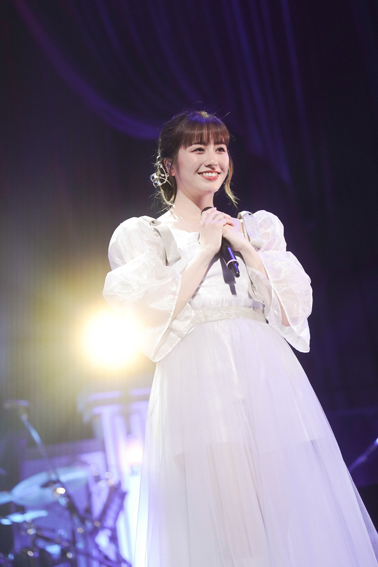 佐々木彩夏＜AYAKA NATION 2022 in TOKYO GARDEN THEATER＞2022年7月18日（撮影：上飯坂一）