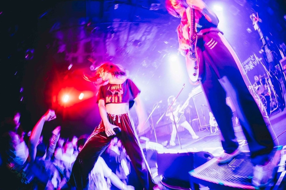 東京初期衝動 ライブ写真（撮影：横山マサト）