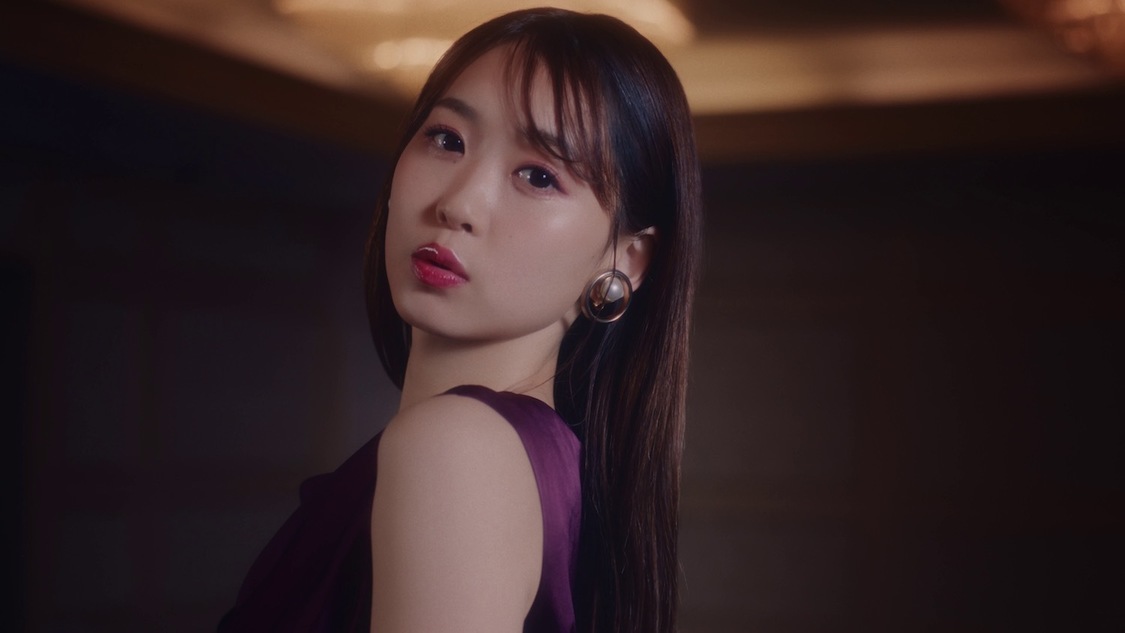 芹澤優「Queens Bluff」MV場面写真