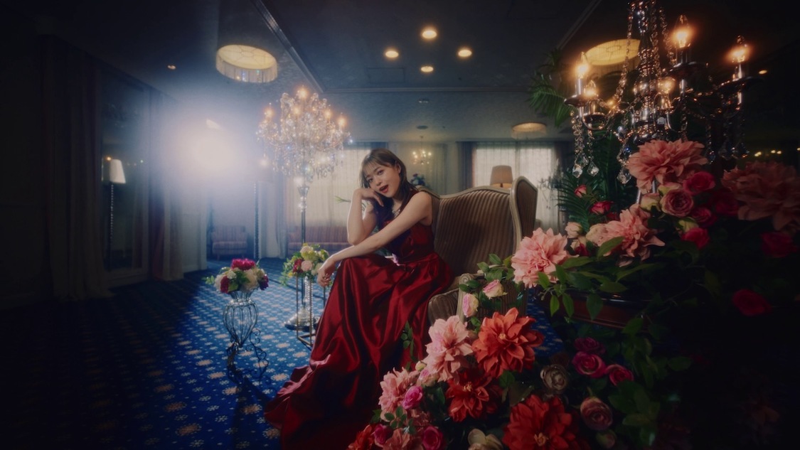 若井友希「Queens Bluff」MV場面写真