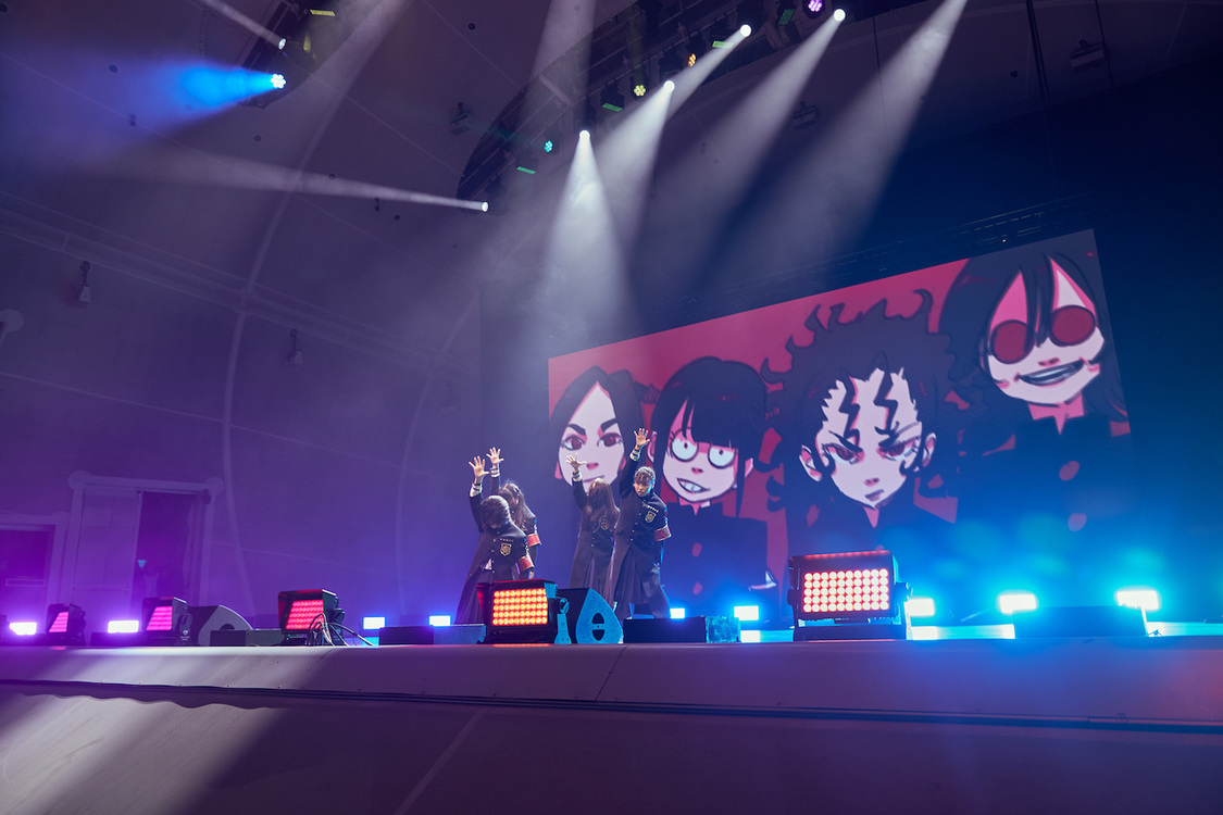 撮影；Crunchyroll、Brooklyn Allan