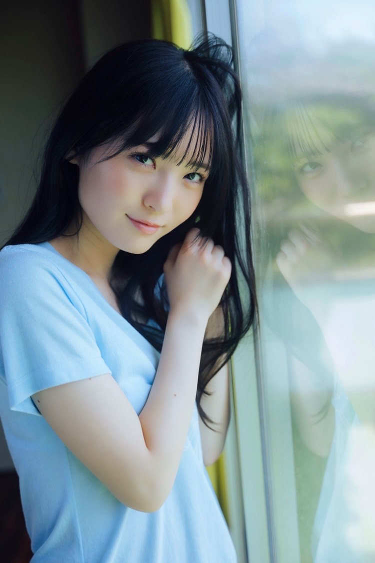 由良ゆら（#よーよーよー）『STRiKE!』アザーカット（撮影：横山マサト／STRiKE！7回表）