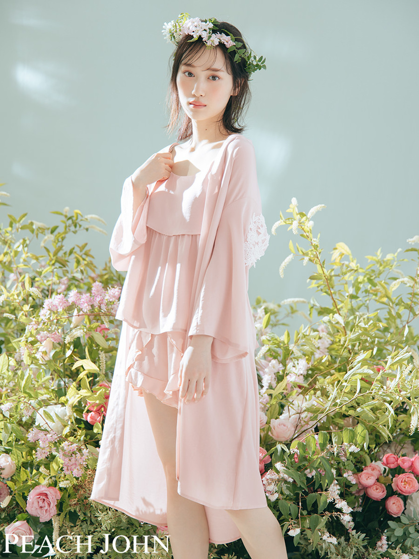 モチーフレースサテンフリルラウンジセット