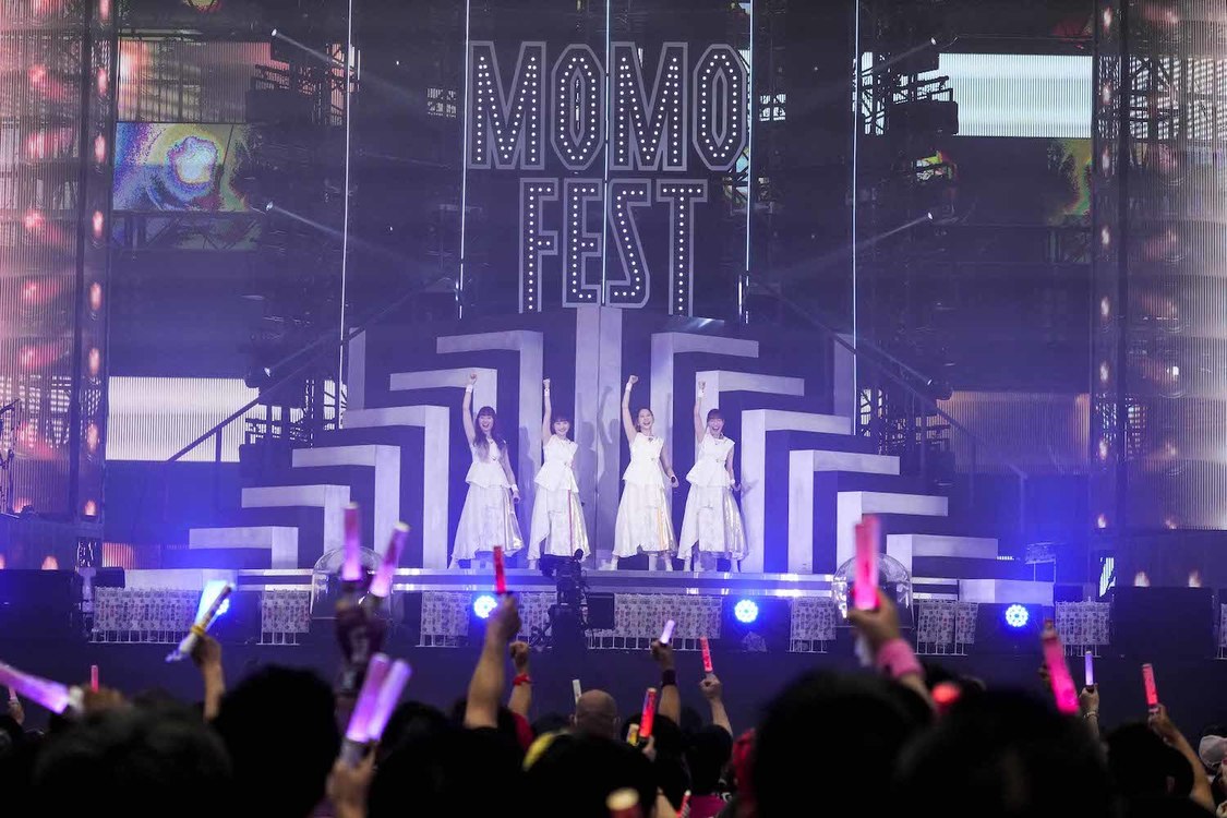 ＜ももクロ夏のバカ騒ぎ2022 -MOMOFEST-＞ベルーナドーム（2022年7月31日）／©キングレコード