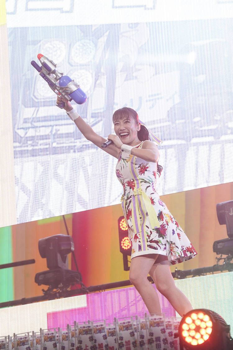 ＜ももクロ夏のバカ騒ぎ2022 -MOMOFEST-＞ベルーナドーム（2022年7月31日）／©キングレコード