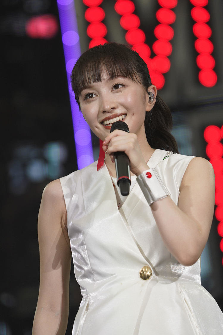 ＜ももクロ夏のバカ騒ぎ2022 -MOMOFEST-＞ベルーナドーム（2022年7月31日）／©キングレコード