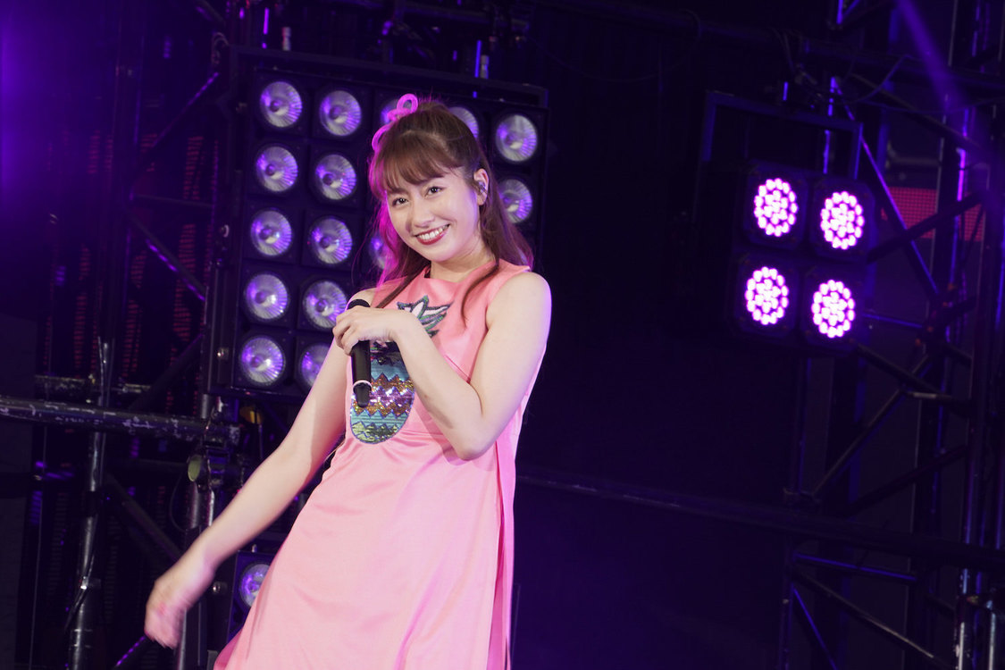 ＜ももクロ夏のバカ騒ぎ2022 -MOMOFEST-＞ベルーナドーム（2022年7月31日）／©キングレコード