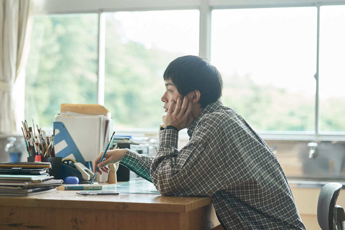 (C)「ロマンス暴風域」 製作委員会・MBS