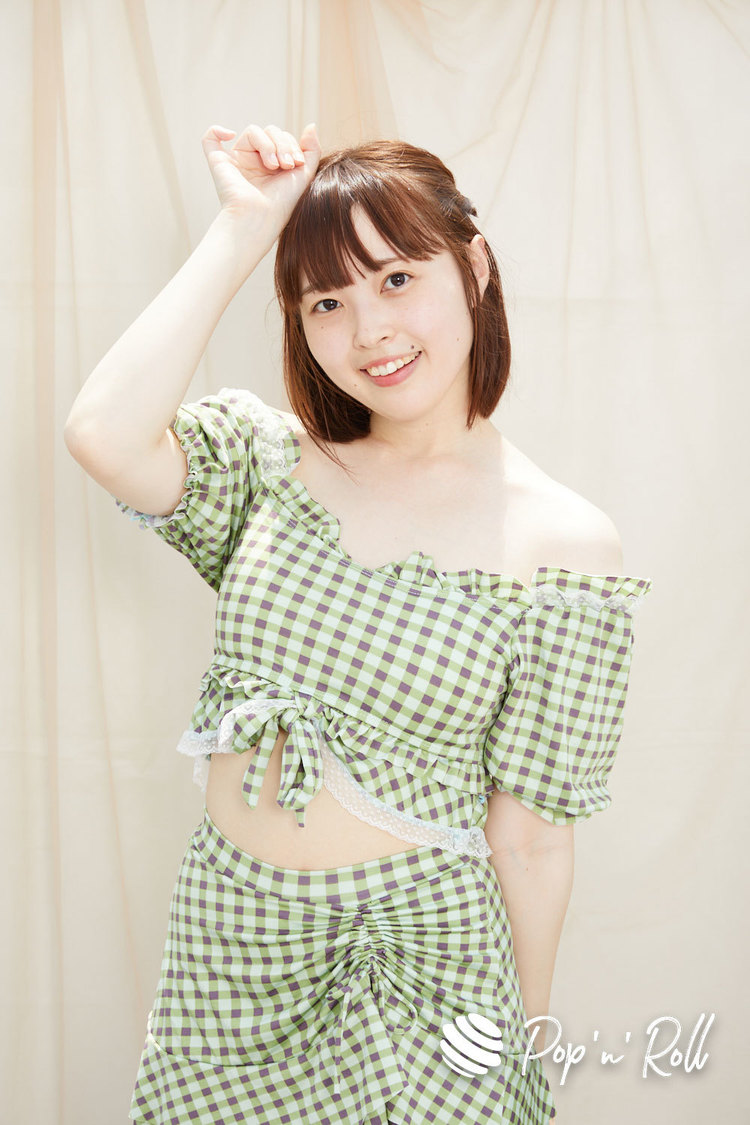 秋吉真衣（Teamくれれっ娘！）