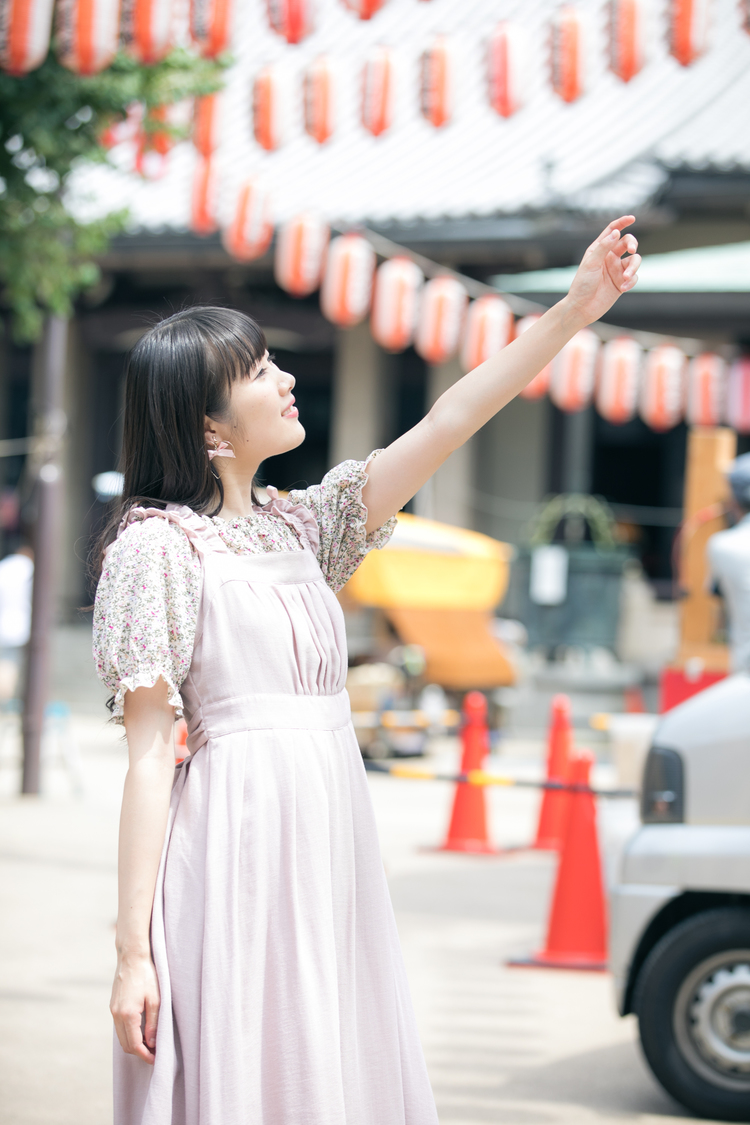 髙橋麻里（Dorothy Little Happy）