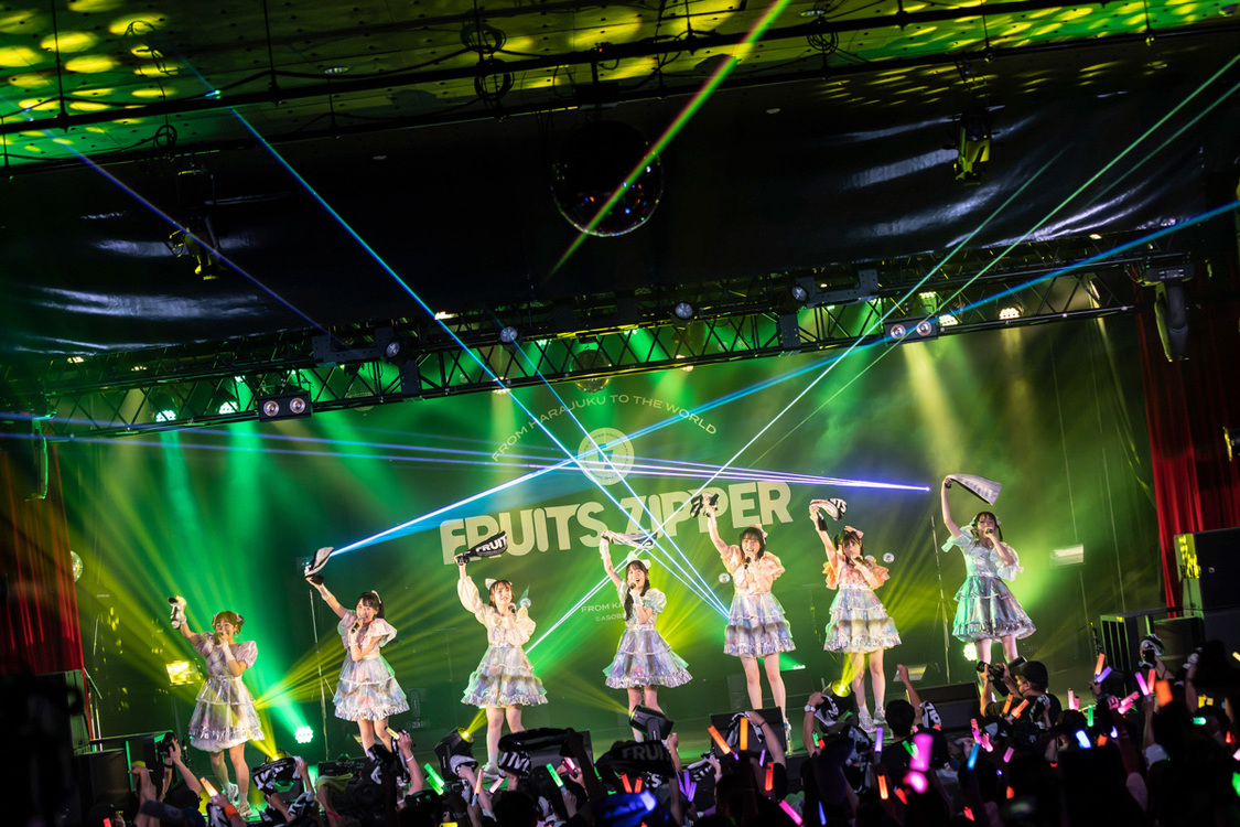 ＜FRUITS ZIPPER単独公演〜夏休みジッパー！〜＞ 撮影：Masayo
