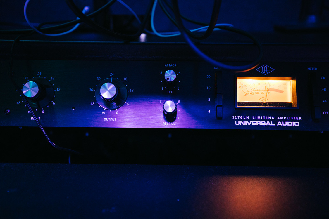 UNIVERSAL AUDIOの1176LN。