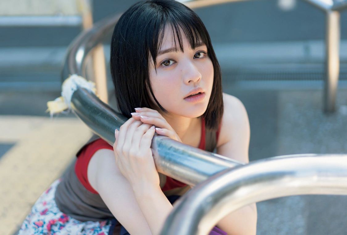 『B.L.T.2022年10月号』セブンネットショッピング購入特典ポストカード【鎮西寿々歌（FRUITS ZIPPER）】