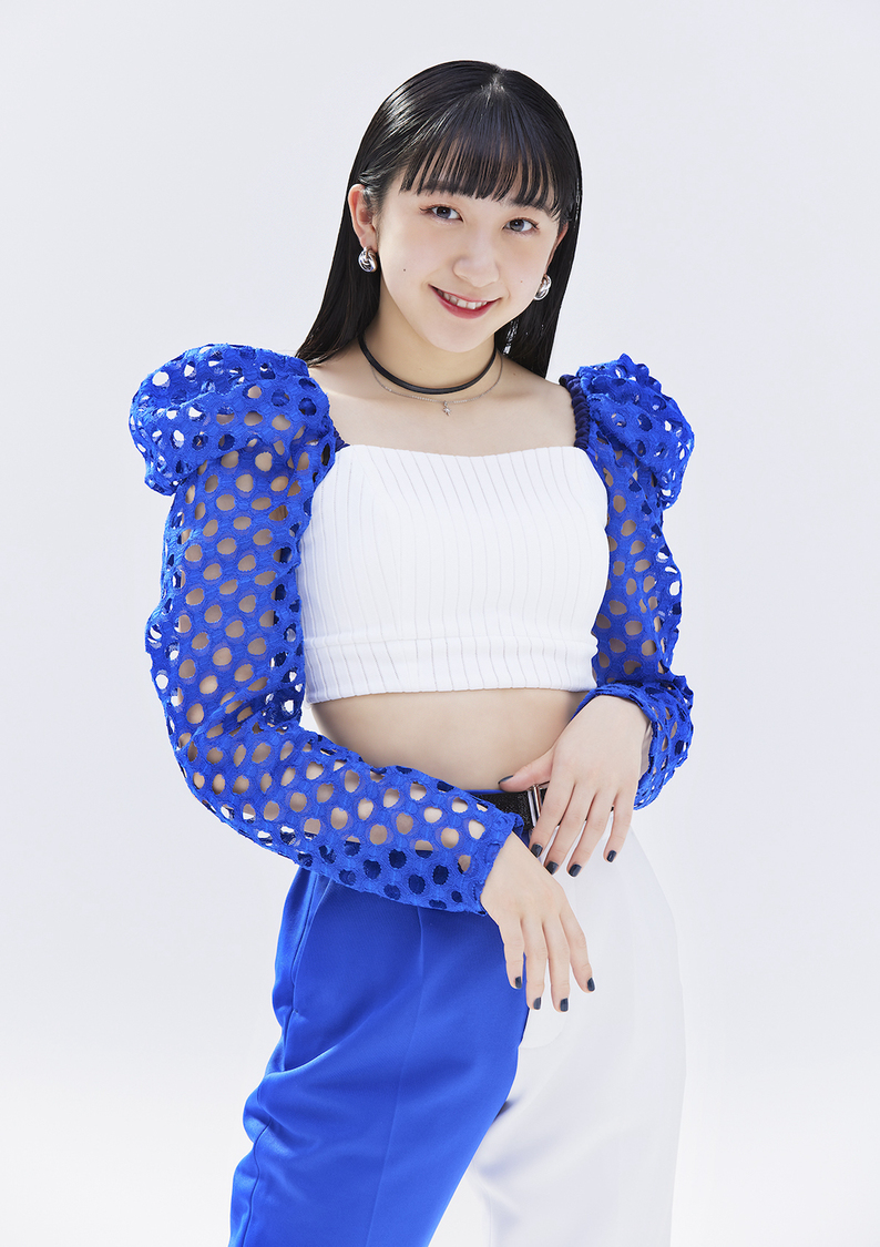 秋山眞緒（つばきファクトリー）