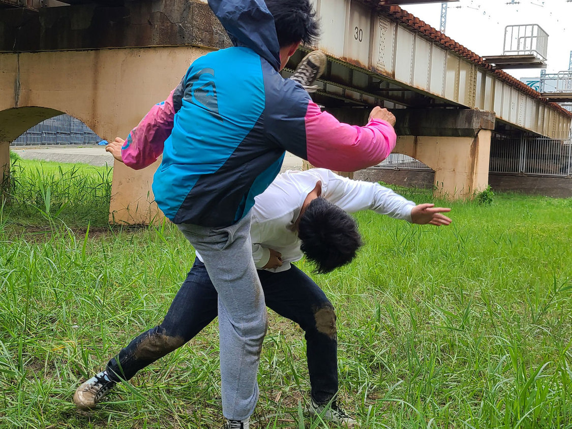 『最強殺し屋伝説国岡外伝　国岡ツアーズ大阪編』Blu-ray（©2022「グリーンバレット」製作委員会）