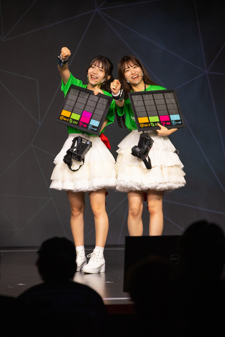 黒嵜菜々子、浅原凜（決勝戦）