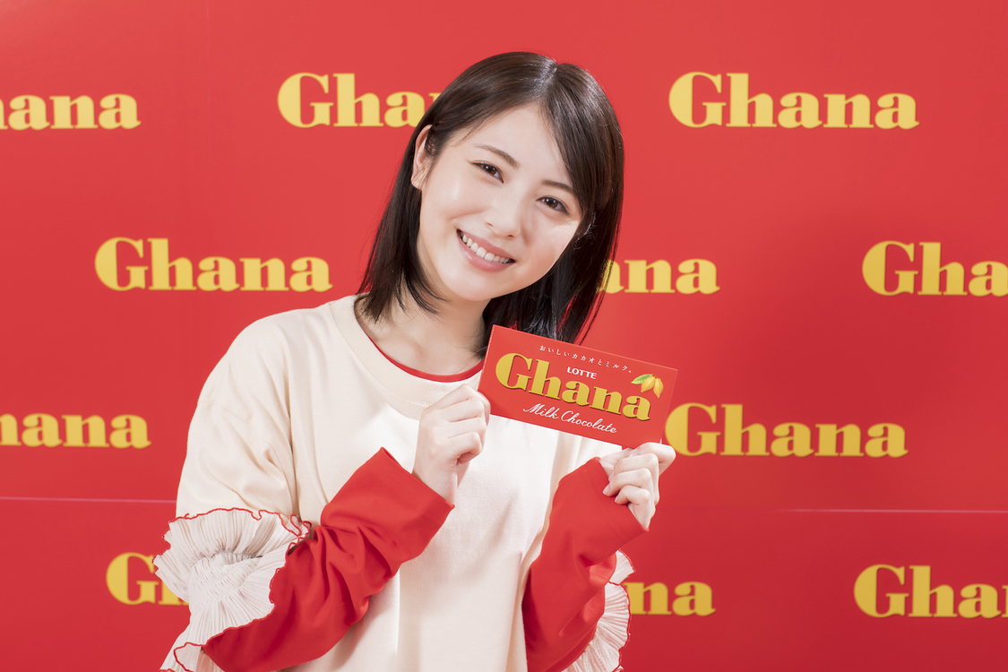 ロッテ ガーナミルクチョコレート 新TV-CM「アガる口どけ」篇より場面写真＆撮影現場写真