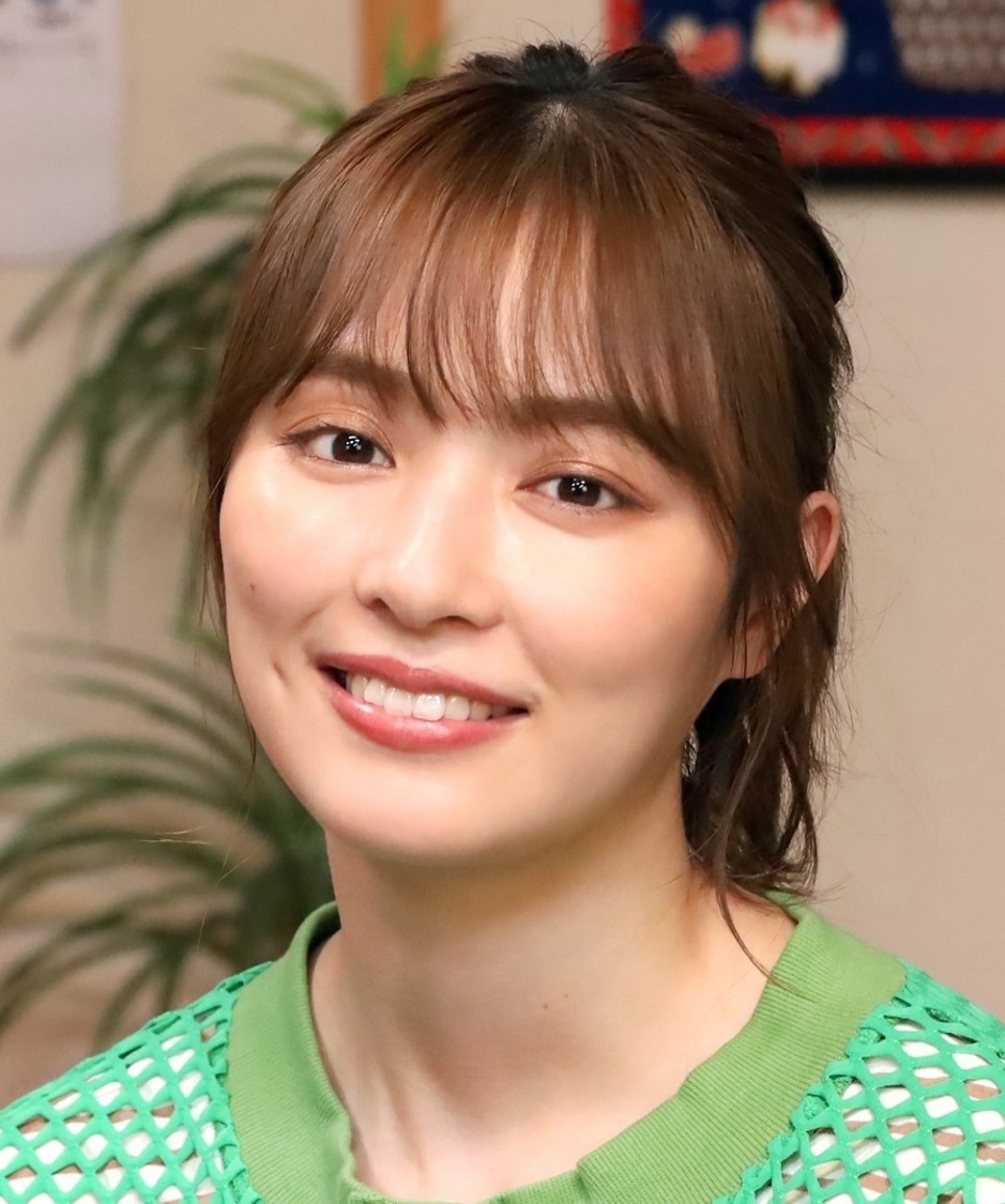 内田理央（矢吹なぎさ 役）©BS松竹東急／レプロエンタテインメント