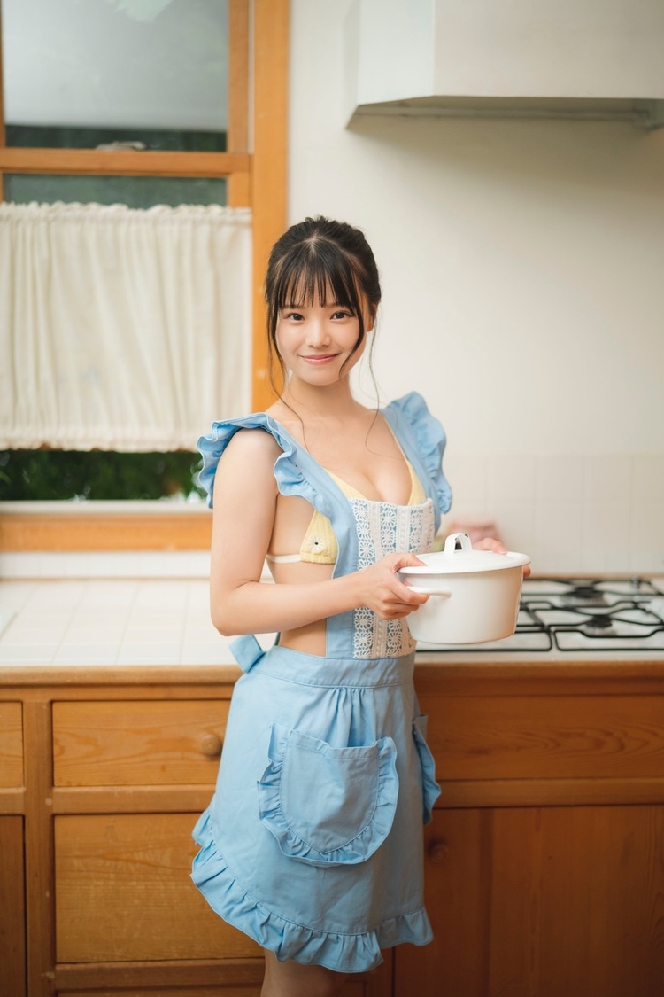 遥りさ（Ⓒカノウリョウマ／光文社）