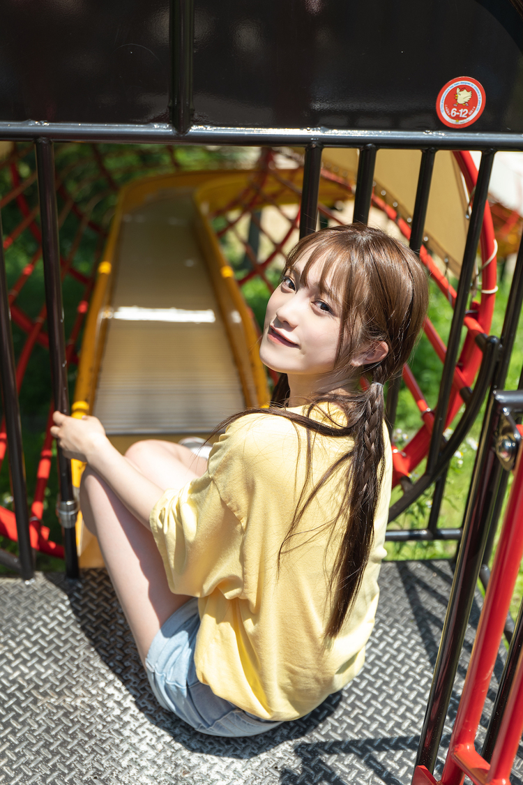 森みはる2nd写真集 『タイトル未定』より（撮影：藤本和典）