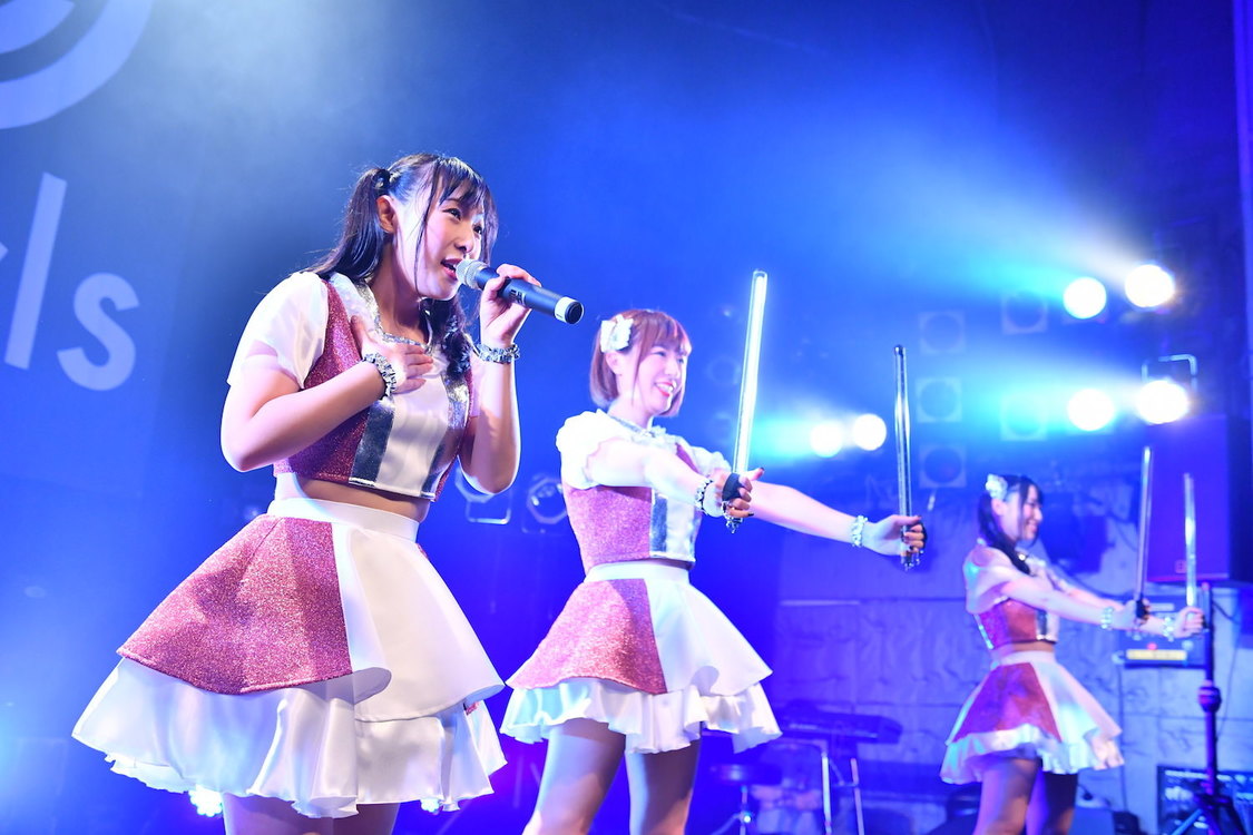 d-girlsベストアルバム「d-girls'19」発売記念単独公演より